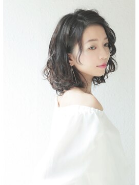 ココロカラ(Cocorokara) 小顔ふんわりミディアム