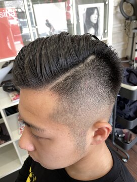 シンヤヘアーズ(SHINYA HAIRS) アシメポンパ