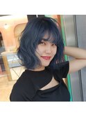 ブルーアッシュ×無造作ボブ