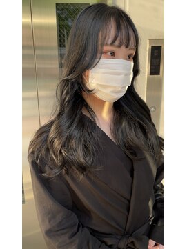 スリー(three) 韓国人風レイヤー