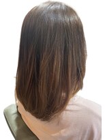 アイズ(aiz)&nbsp;ツヤ感重視ミディアムボブ♪