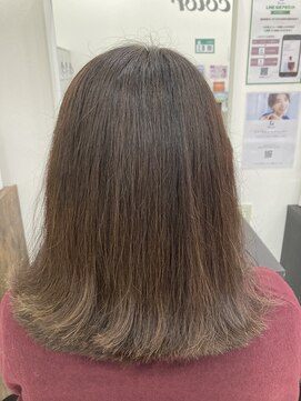 ビーズカラーイオン 酒田南店 リタッチにおすすめの　ナチュラルブラウン