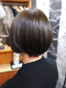 クラウドナイン(CLOUD Nine) ハンサムショートボブ×オリーブグレージュ