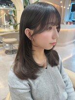 シックスバイギンザロンド 名古屋(six by ginza Lond)&nbsp;顔まわりカットで可愛く！