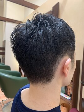 ドットクー(.COEUR) メンズスッキリベリーショートトップポイントパーマ