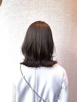 エルサフィロ ヨドヤバシ(el zafiro yodoyabashi)&nbsp;くびレイヤー前髪エモージュ小顔レイヤーカット20代30代40代50代