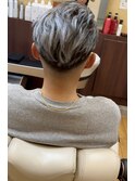 シルバーメンズシルバーカラーハイライトメッシュスキンフェード