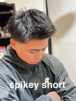 ドッグス 柏(Dawgs)&nbsp;フェザーパーマ　サーフカール　刈り上げセンターパート