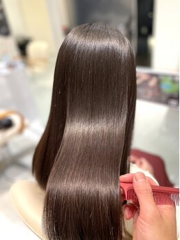 クララ 札幌琴似店(CLALA S.Kotoni)の写真/【最上級の髪質改善】ダメージ毛も艶髪に＊酸熱TRで髪質改善！定額10890円で毎月通えて商品も貰える◇
