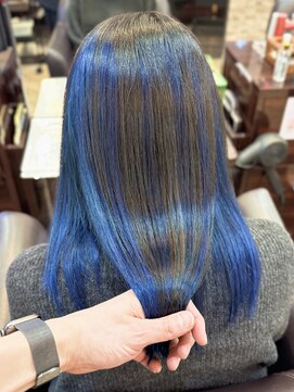 キャラ 池袋本店(CHARA) アンブレラカラー◎インナーブルーレイヤーカット【池袋】