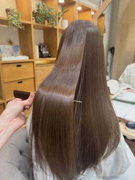 バイオレット ナゴヤ(Violet Nagoya) 髪質改善トリートメント ヘーゼルベージュ ブリーチなしHR-190