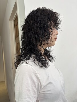 ナループロアツム(Nalu pu loa Tsum) くるくるパーマ/ハードパーマ/もふもふパーマ