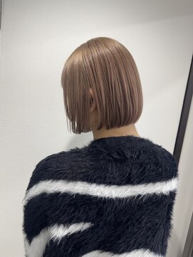 ラ ミミ(La Mimi) 【Mimi/YUI】ミルクティー/ぱつっとボブ/内巻き