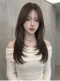 レイヤーカット　韓国ヘア　グレージュ