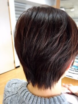 エモーション 3Dショ－トレイヤースタイル