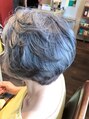 ヘアデザイン オール(hair design all)&nbsp;白髪染めを卒業！1年かけてとても素敵なシルバーグレーの髪へ！