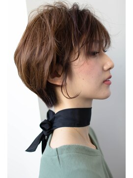 アコロン(acoron) 小顔カット＿マニッシュ ＿フレンチボブ ＿美髪＿ネイビーカラー