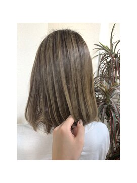 アンク クロス 関内店 【アンククロス関内】ラテ色ハイライトカラー