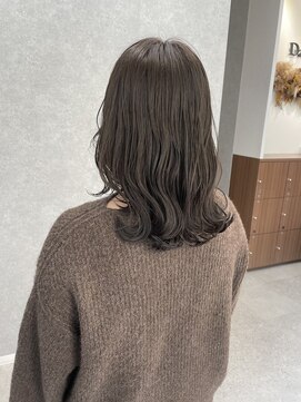 デイジー(Daisy) 天神 大名 ブリーチ無し 透け感カラー