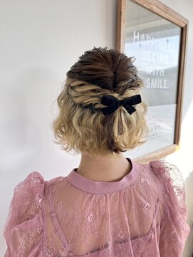 ヴィアルス 美園店(VIARS) ハーフアップアレンジ