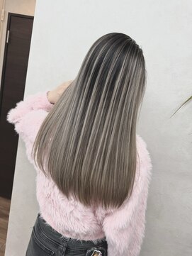 ヴィフ 大船(VIF) バレイヤージュ/ハイライト/ダブルカラー/ケアブリーチ/ボブ