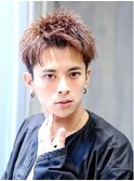 スパイクアップバングショート　かき上げ　サイドパート