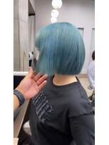ヴァーディ オモテサンドウ(Vardy omotesando)&nbsp;表参道ブリーチ・ブルーアッシュ・ターコイズ・ハイトーンボブ