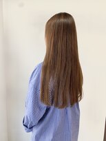 イッヒ 茅ヶ崎(IHHI)&nbsp;［茅ヶ崎美容院/茅ヶ崎駅南口/つやロング/アッシュ/小顔/30代］