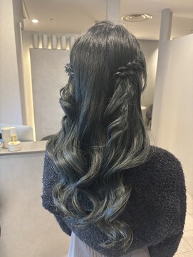 サリーワンフォーワン(Sally 141) ハーフツイン