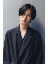 刈り上げ×センターパートで決めすぎない大人の魅力！[栄/矢場町/理容室/ウルフ/ニュアンスパーマ/韓国]