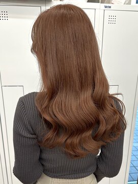 アロ 大阪梅田(alo) 【megumi 】ブラウンカラー《大阪梅田駅》