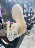 アッシュグレーアンブレラから―ハイライトミディアムヘアウルフ