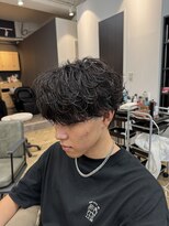 アロー 船橋店(AROH)&nbsp;MEN’S HAIR/サーフカール/刈り上げセンターパート/船橋