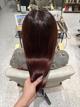 ゼストララ(ZEST Lara) RED color