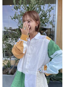 カート(Curt) ハイトーンボブ