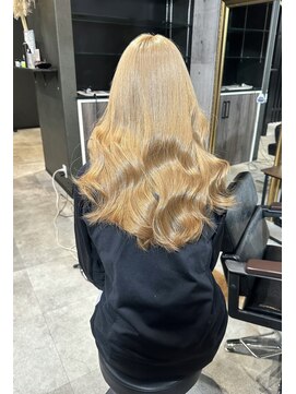 ミルクティーベージュ