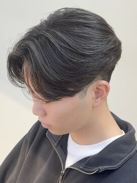 シーフ 千葉(Cyf) MEN’S HAIR/千葉駅/センターパート/曲がる縮毛矯正/齊藤大樹