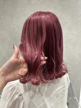 ヘアリゾートレガロ 瓢箪山店(Hair Resort regalo) ピンクカラー