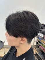 エヌ(Nn) フェザーパーマスタイル