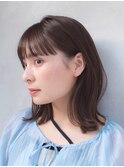 レイヤーミディアム似合わせカットイメチェンフルバンググレー