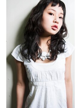 マウロア(MAULOA) 黒髪 可愛い ロングウェーブ！！