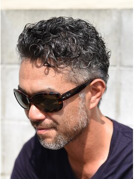 リル 新浜店(LiL) 2017 SS LiL hair men's short perm by塩田 2