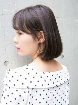 ルティア(Lutia) 切りっぱなしボブ 内巻きスタイリング 似合わせカット☆