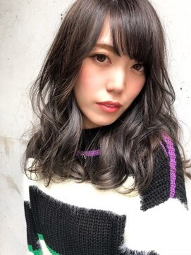 ローランド(Rowland) ハイライト☆インナーカラー☆アッシュ☆暗髪