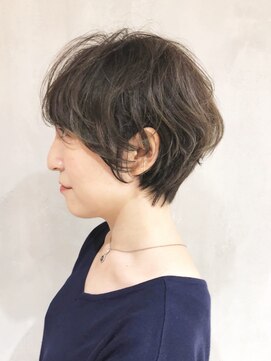 アルバム 渋谷パルコ(ALBUM) おしゃれショート_ハイライトカラーオリーブカラー_ba158542