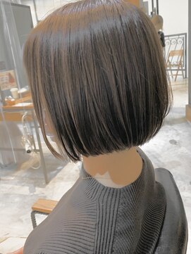 フェリアファム 北千里(FERIA fam) ミニボブ