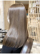 クート(ku-to+)&nbsp;髪質改善！ベージュカラー！