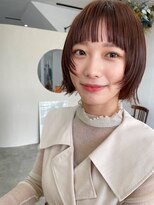 シー(SEE.)&nbsp;ボブとウルフのあいだ