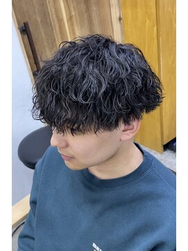 オムデュー(HOMME DEUX) 【KAITO】刈り上げマッシュ×波巻きパーマ