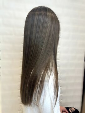 ルヴェール 北方店(LeVert) ロング×髪質改善